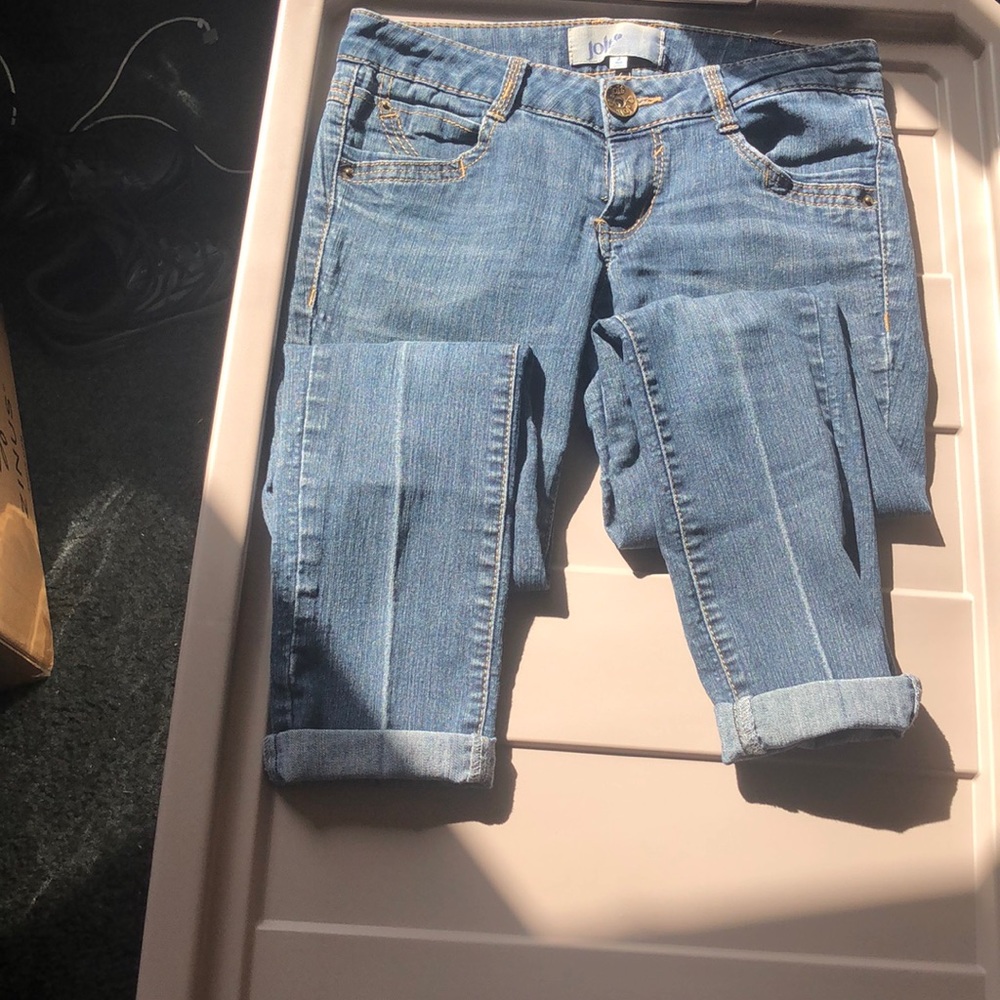 Capris - Picture 2 of 2